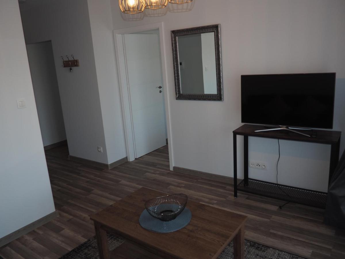 J&W Apartament Nad Motlawa Гданск Екстериор снимка
